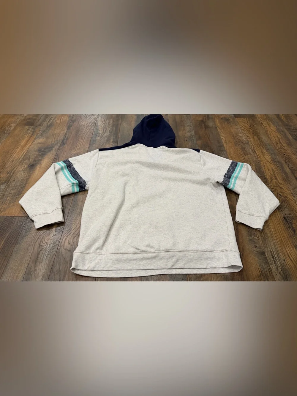 NHL Seattle Kraken Men's Heather Gray Laced Neck Pullover Hoodie, Size XXL
